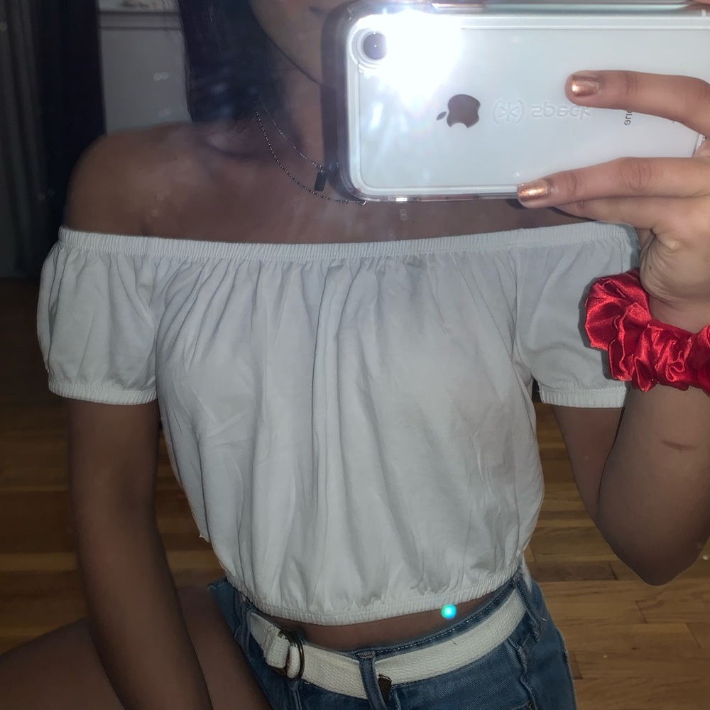 White crop top